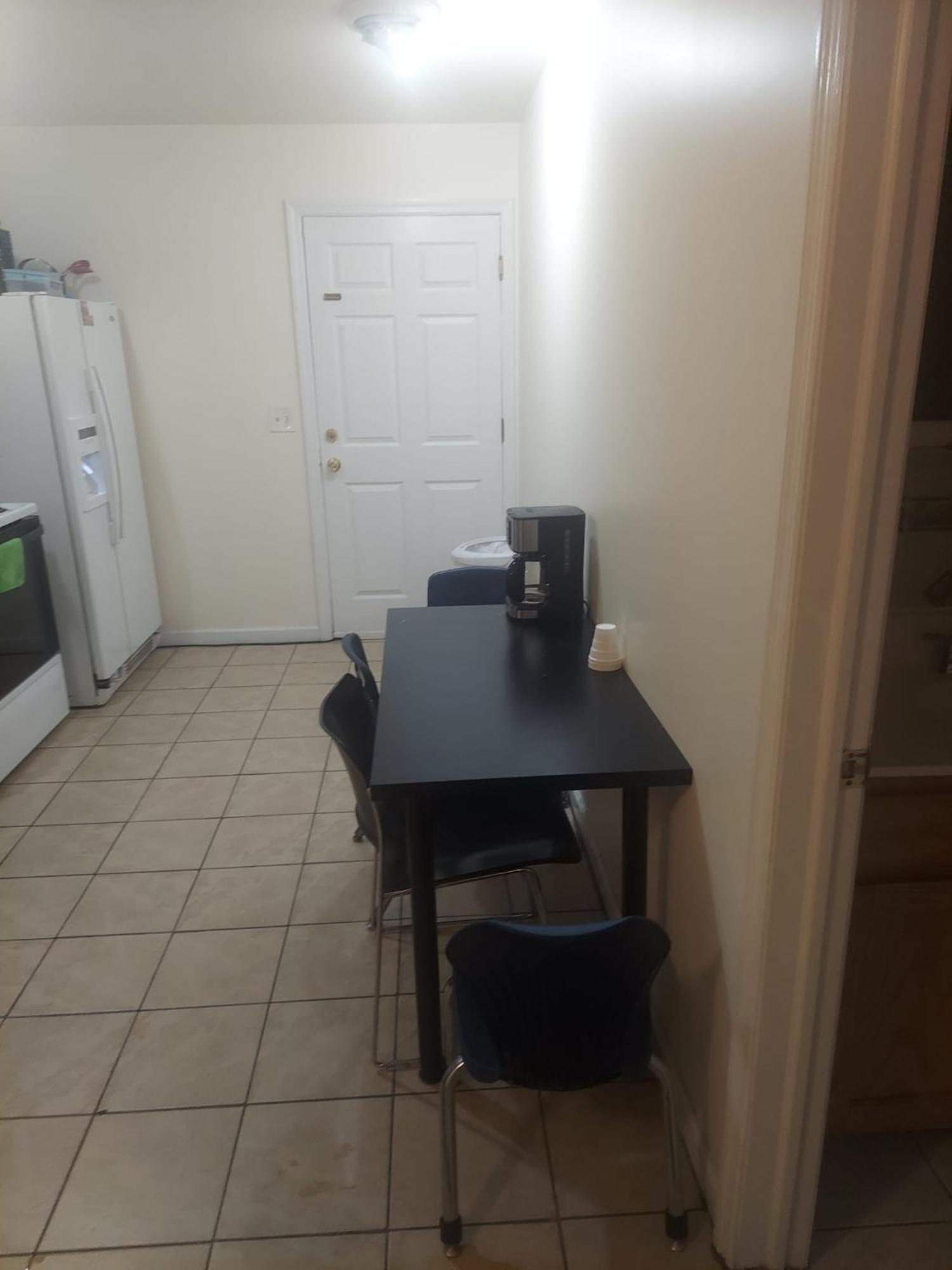 Crystal Room 1 Guest House Near 12Mins To Ewr Airport / Prudential / Njit / Penn Station Newark Buitenkant foto