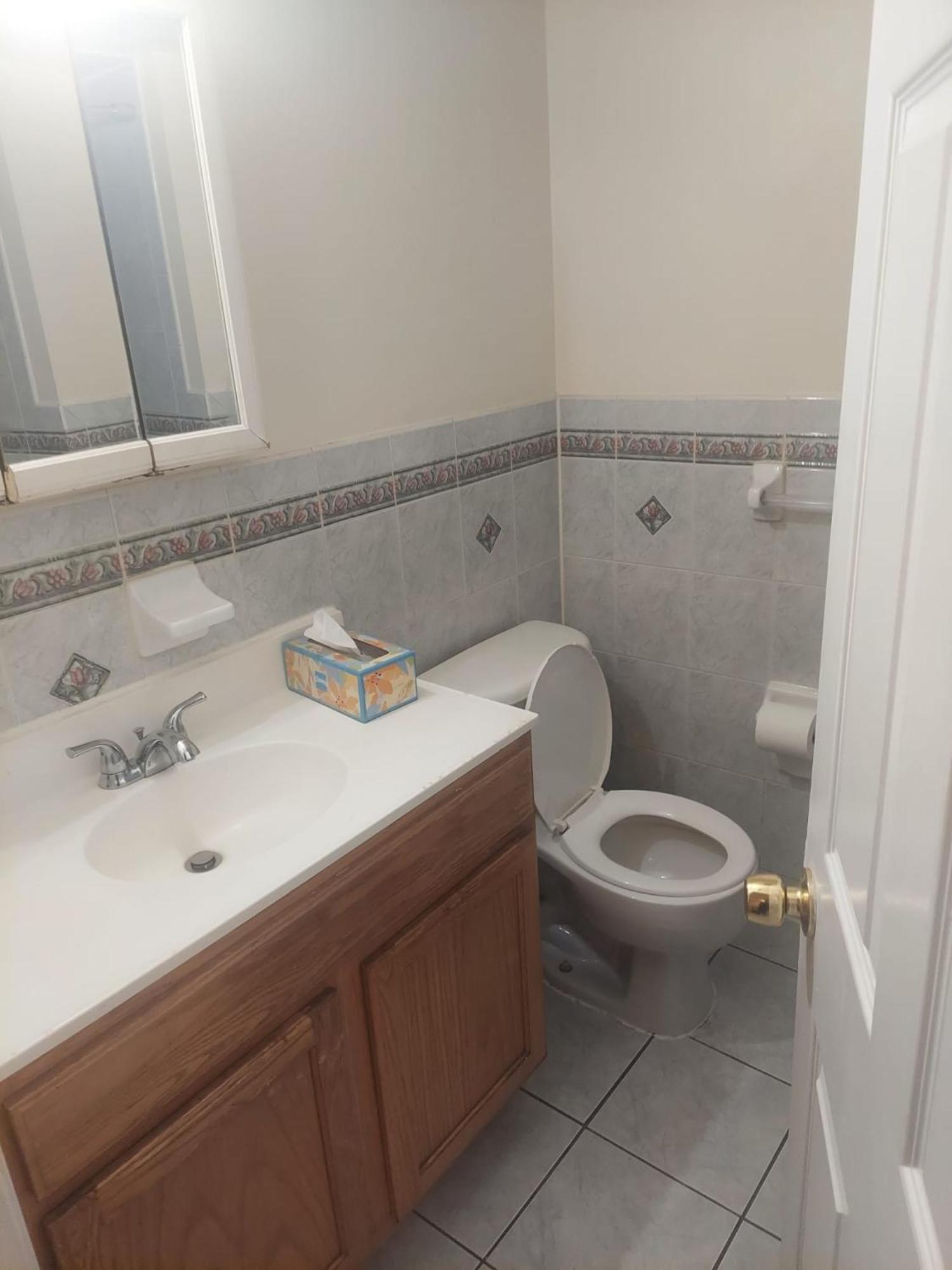 Crystal Room 1 Guest House Near 12Mins To Ewr Airport / Prudential / Njit / Penn Station Newark Buitenkant foto