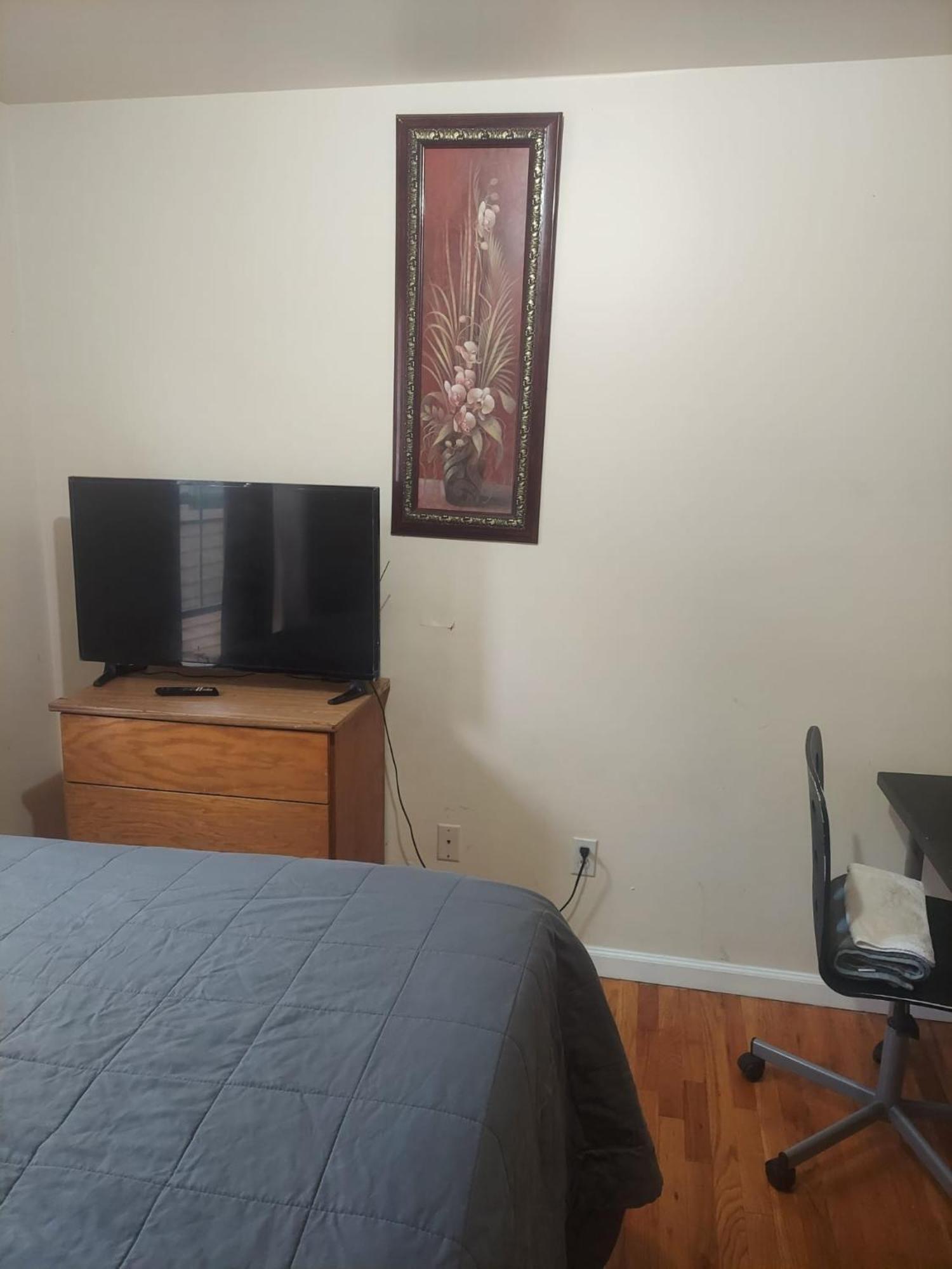 Crystal Room 1 Guest House Near 12Mins To Ewr Airport / Prudential / Njit / Penn Station Newark Buitenkant foto