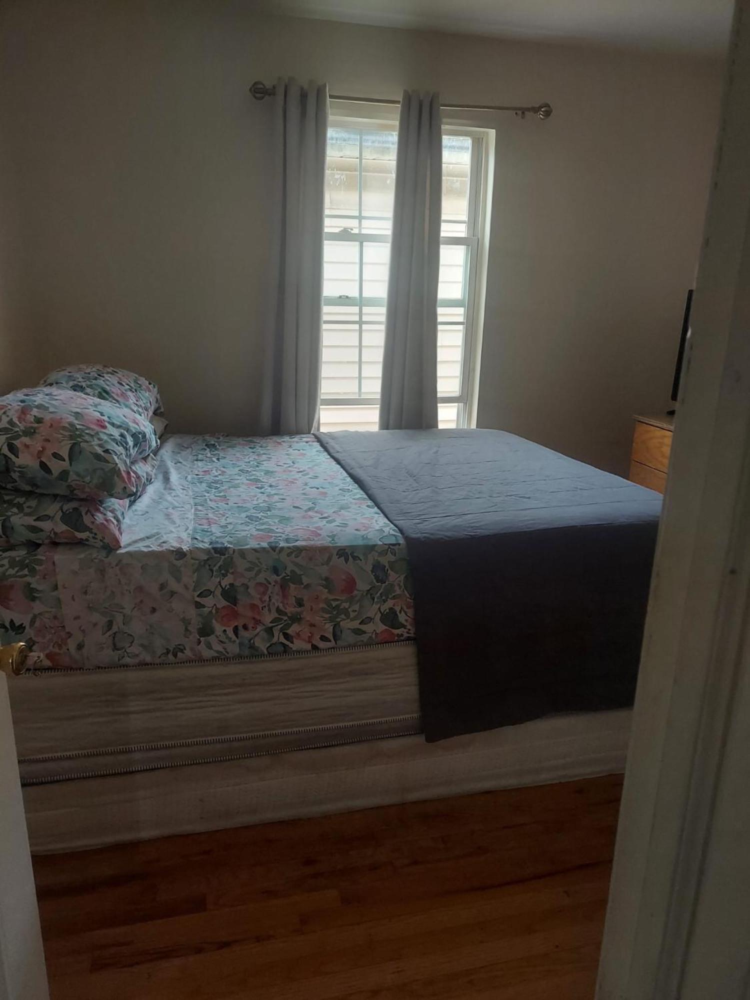 Crystal Room 1 Guest House Near 12Mins To Ewr Airport / Prudential / Njit / Penn Station Newark Buitenkant foto